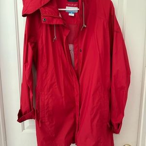 Omni -Shield Columbia red hooded rain jacket XL